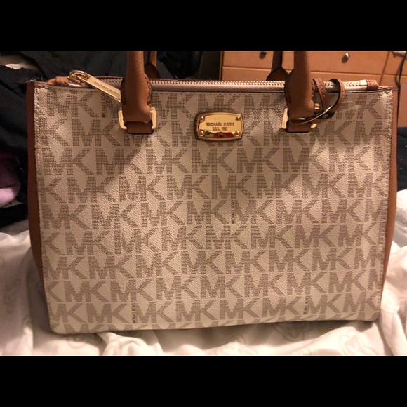 Michaels Kors Leather Satchel - Picture 1 of 2